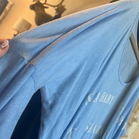 WILDFOX ~ M~ Blue 'Sea Baby' Graphic Long Sleeve - Picture 16 of 17